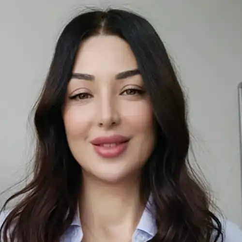 Özge Peker Tasasız